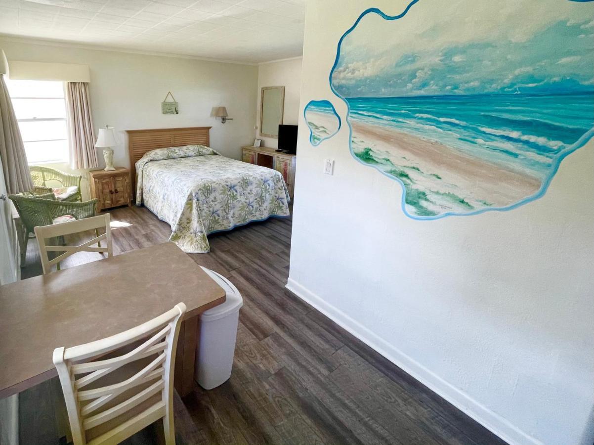 Surf Studio Beach Resort Коко-Біч Екстер'єр фото
