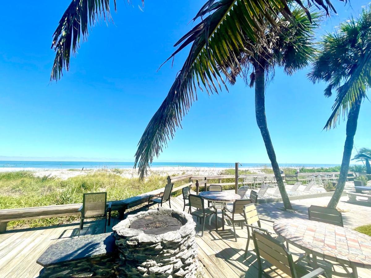 Surf Studio Beach Resort Коко-Біч Екстер'єр фото