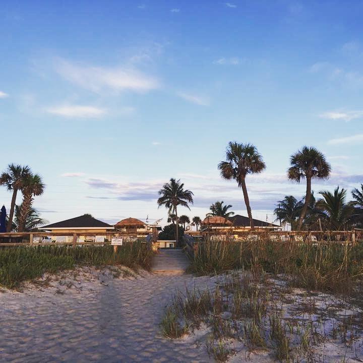 Surf Studio Beach Resort Коко-Біч Екстер'єр фото